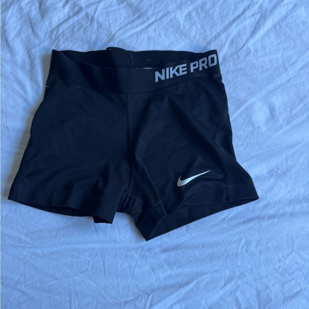 Nike Pro Women's Black Shorts